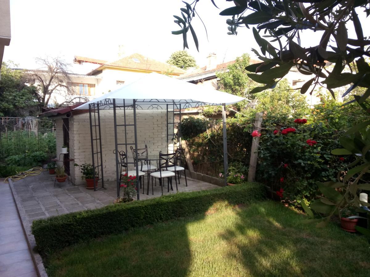 Family Hotel Bellehouse Chernomorets Exterior photo